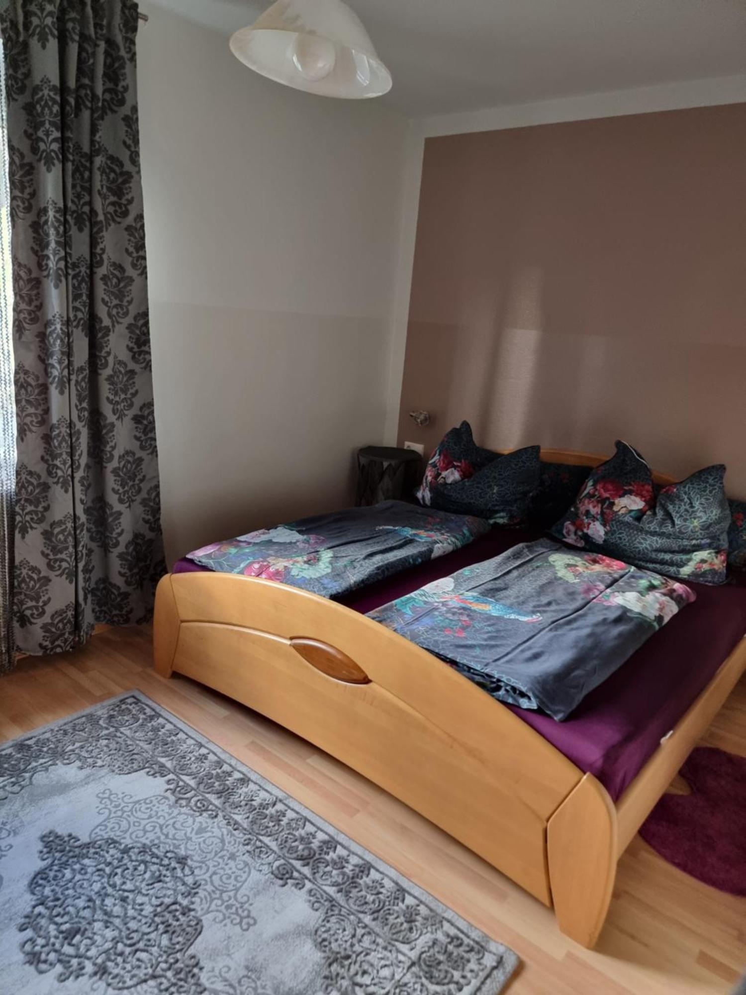 Ferienhaus Burgblick Treffen Room photo